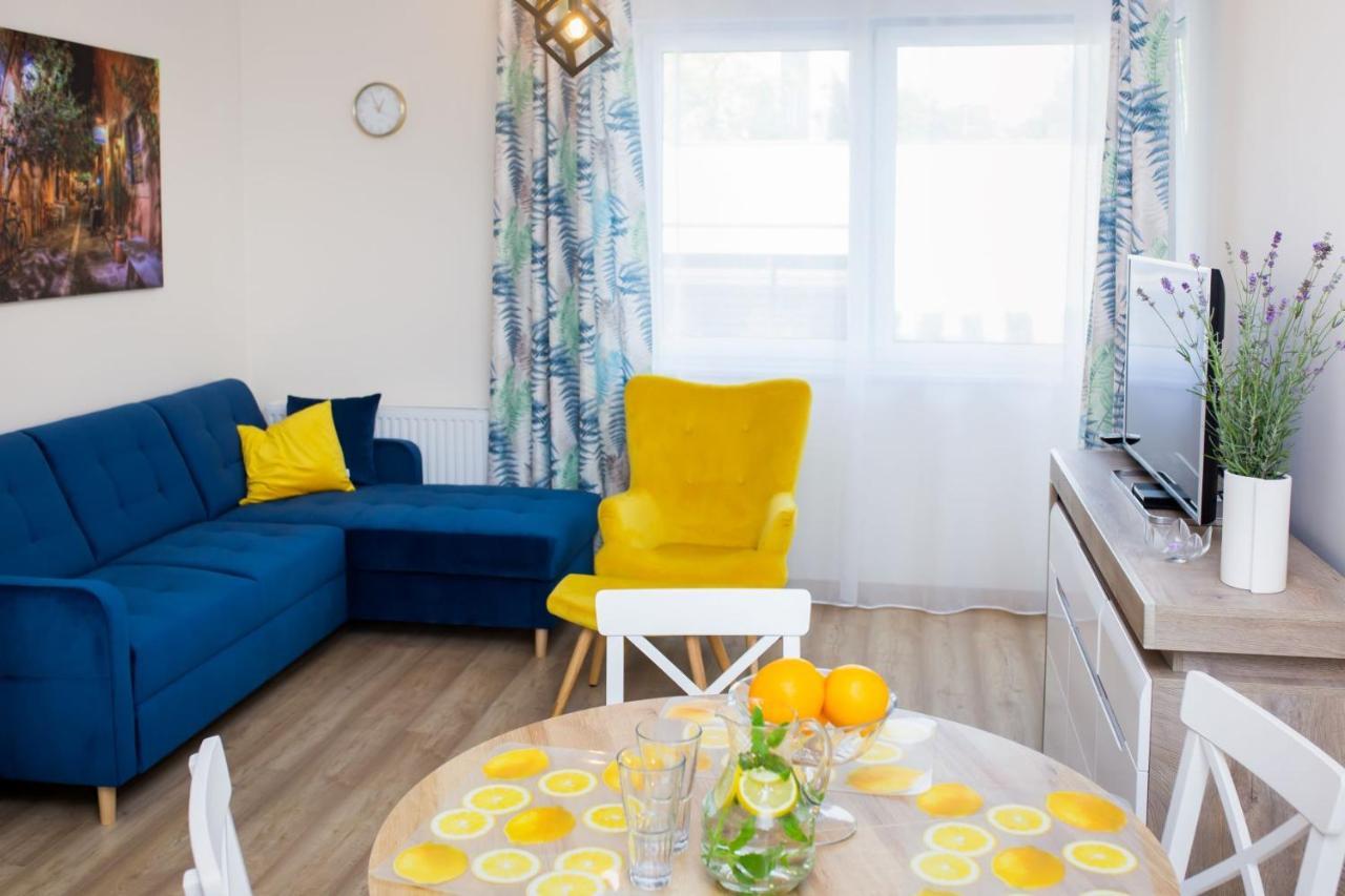 A1 Moderno Parking Apartment