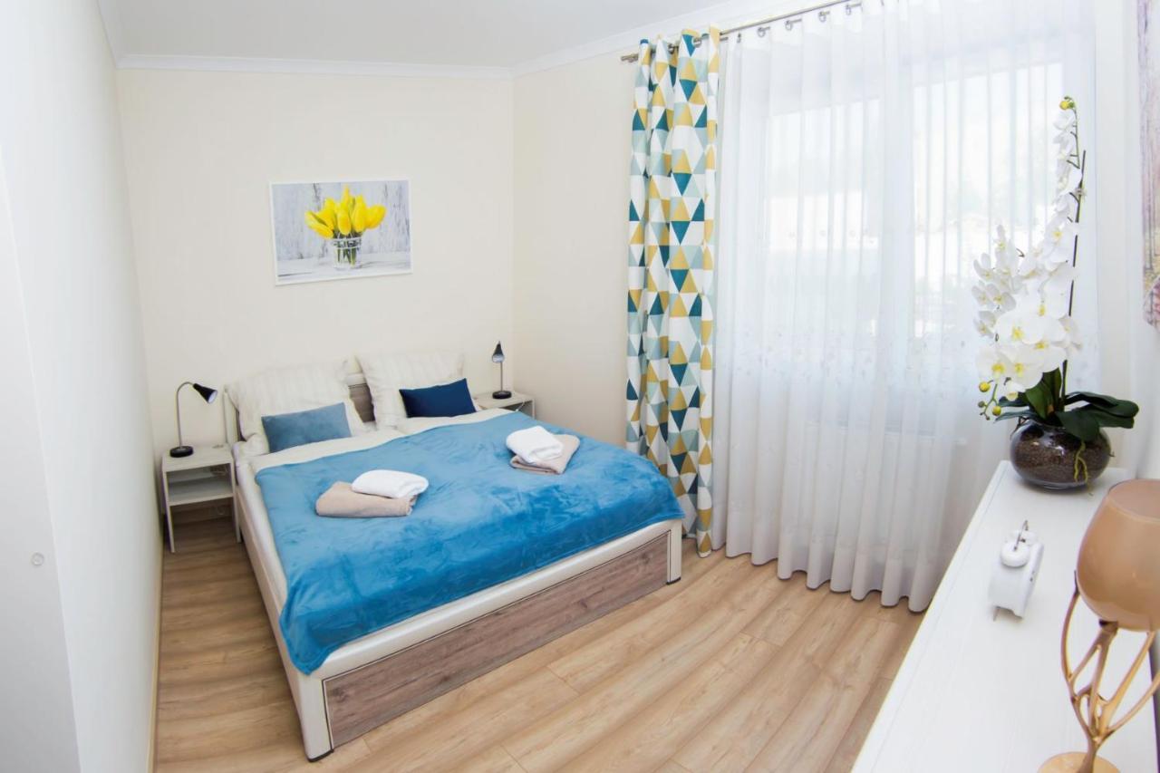A1 Moderno Parking Apartment *